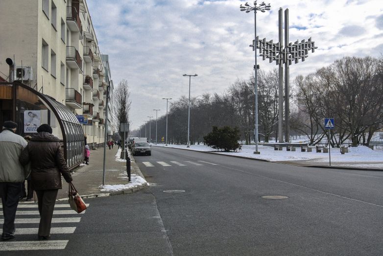 Cross on the Pilsudski Avenue