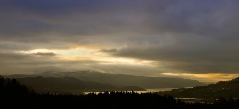 Eikeren ved solnedgang